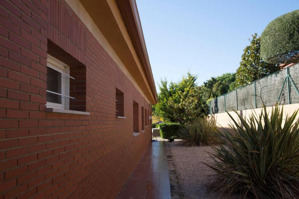 Casa Bella Con Piscina Villa Caldes De Montbui Exterior photo