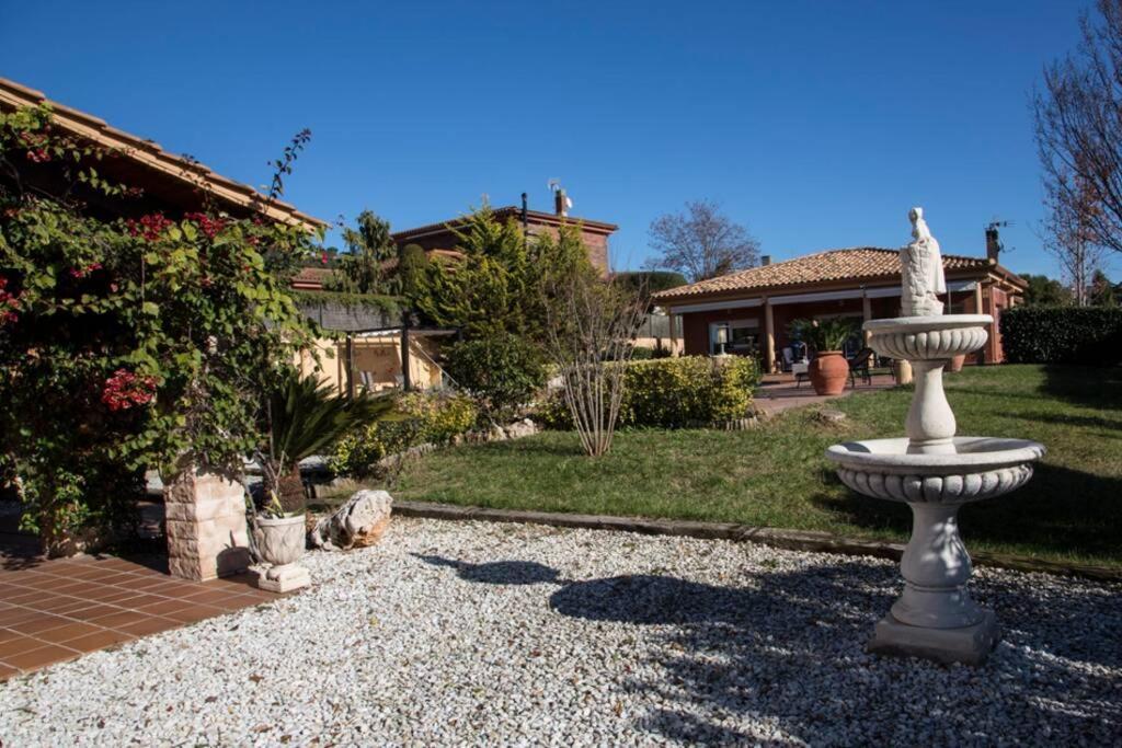 Casa Bella Con Piscina Villa Caldes De Montbui Exterior photo